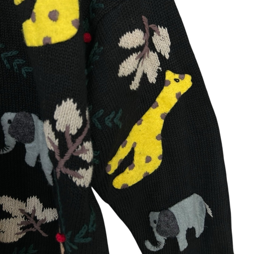 SKYR Icelandic Zoo Animal Embroidered Sweater - Size Medium - Picture 7 of 9